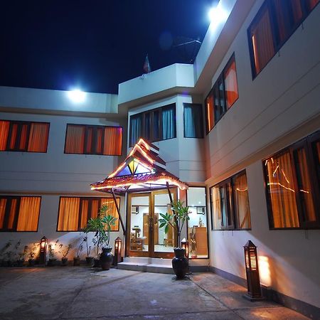 Hôtel Amazing Kaytu à Taungoo Extérieur photo